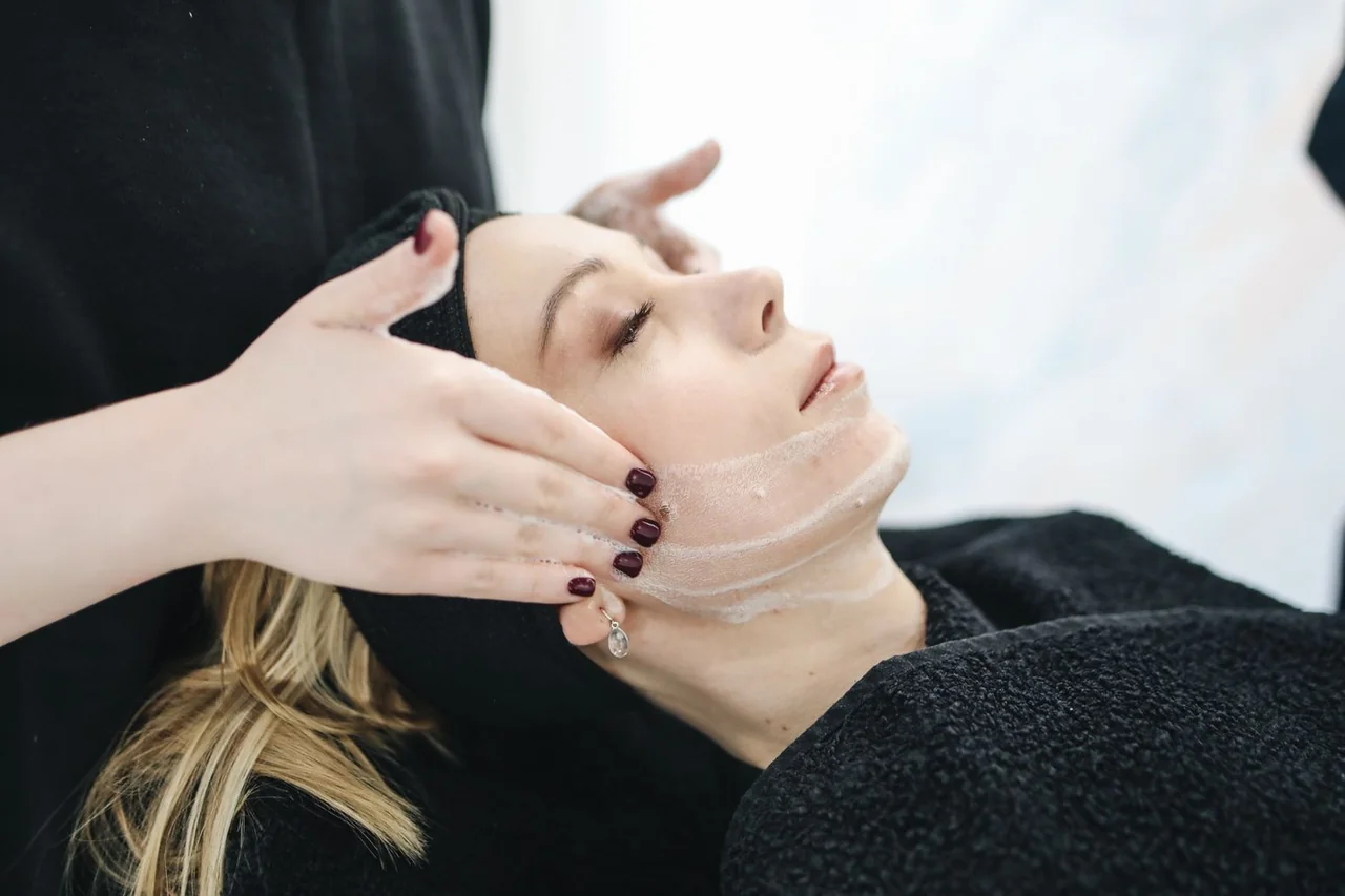 Restorative skincare treatment at Lastlambor Part